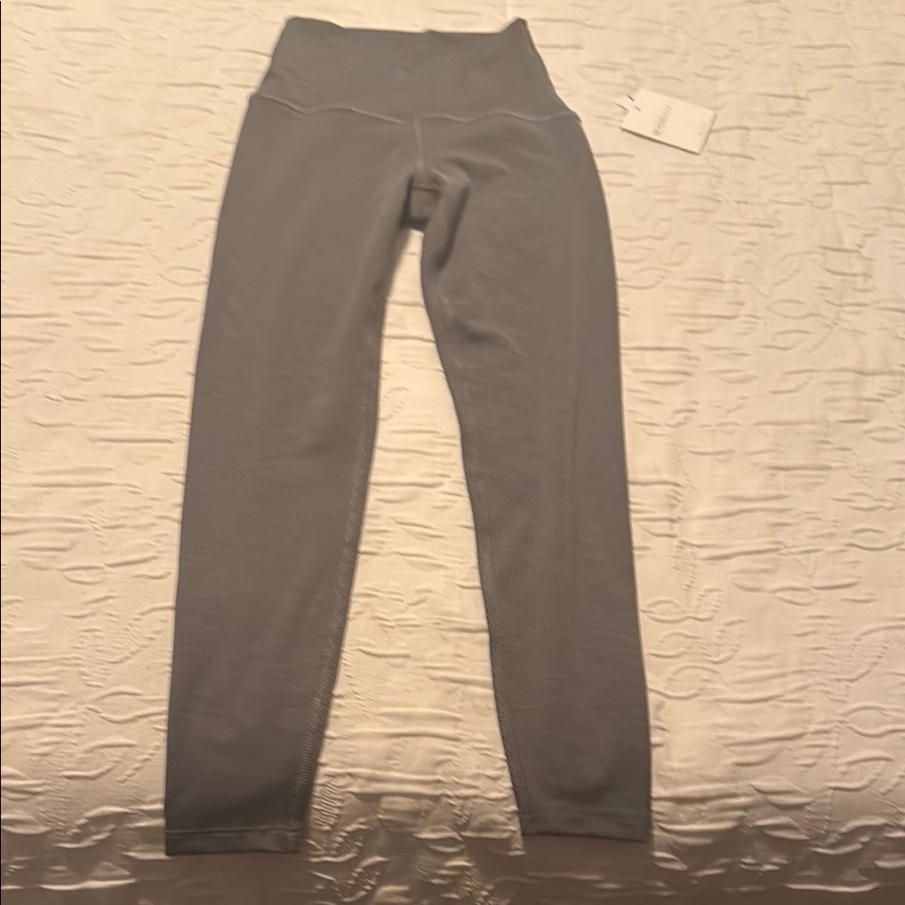 Beyond Yoga Gray High-Rise Leggings xsmall new with tag